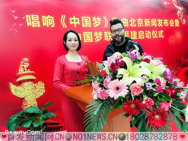 陈伟燕董事长与著名导演合影留念.JPG